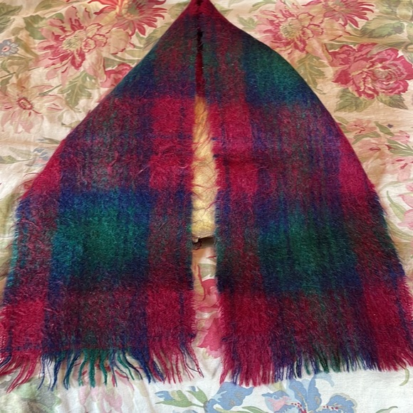 Wool Angora Winter Scarf UNISEX Fringe Edges 9”W x 46”L Plaid Vibrant $160 NEW - Picture 8 of 15